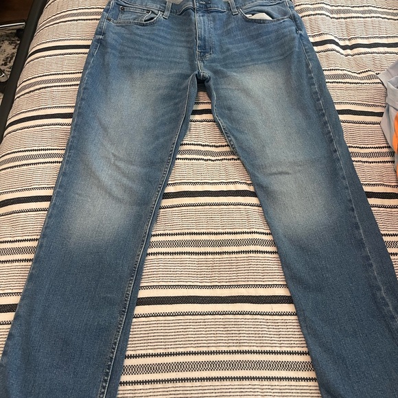 Hollister Men's Straight Jeans in Blue - Picture 1 of 4